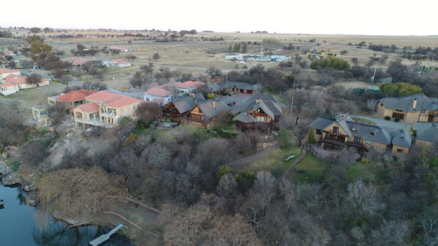 5 Bedroom Property for Sale in River Lodge Estate Free State